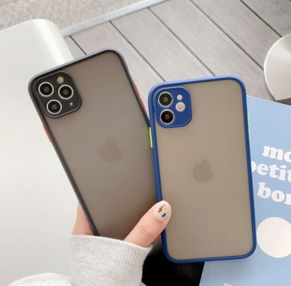 iPhone 13 Pro Case Black Carousel 2
