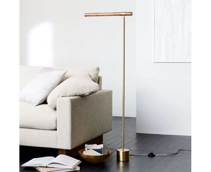 LINEAR LED FLOOR LAMP Carousel 2