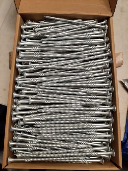 Bugle Batten Screws 14G x 125mm Galvanised 100 pack Carousel 2