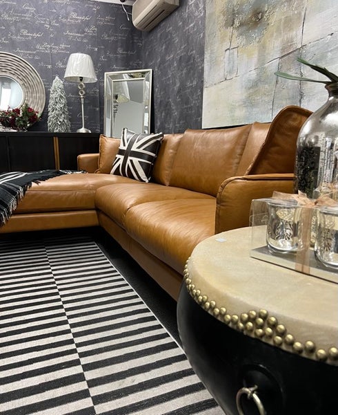Promotion special: Como Top Grain Leather Left-Facing Sectional Carousel 8