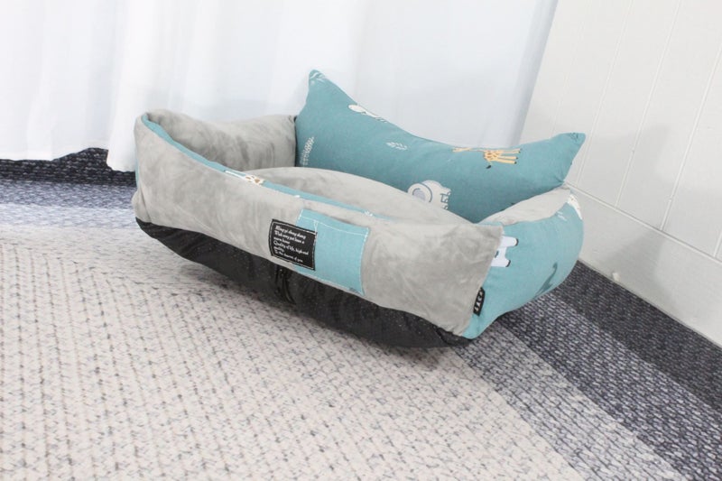 Pet Beds Carousel 10