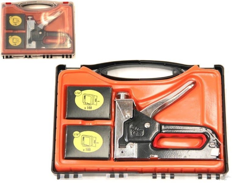 Heavy Duty Staple Gun with Staples Carousel 1