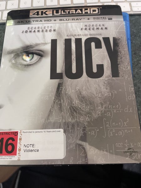 Lucy (4K UHD/Blu-ray) Carousel 1