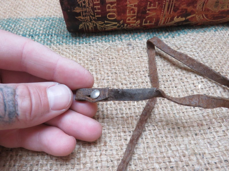 Awesome Old Military WW1 / WW2 Helmet Leather Strap Unidentified Carousel 2