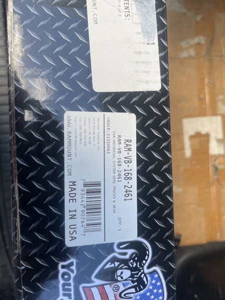 RAM-VB-168-2461 RAM-VB-168-2461 RAM No-Drill Mount for Heavy Carousel 1