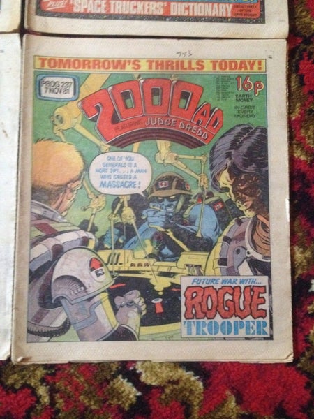 2000AD PROG Lot/230-237 Carousel 7