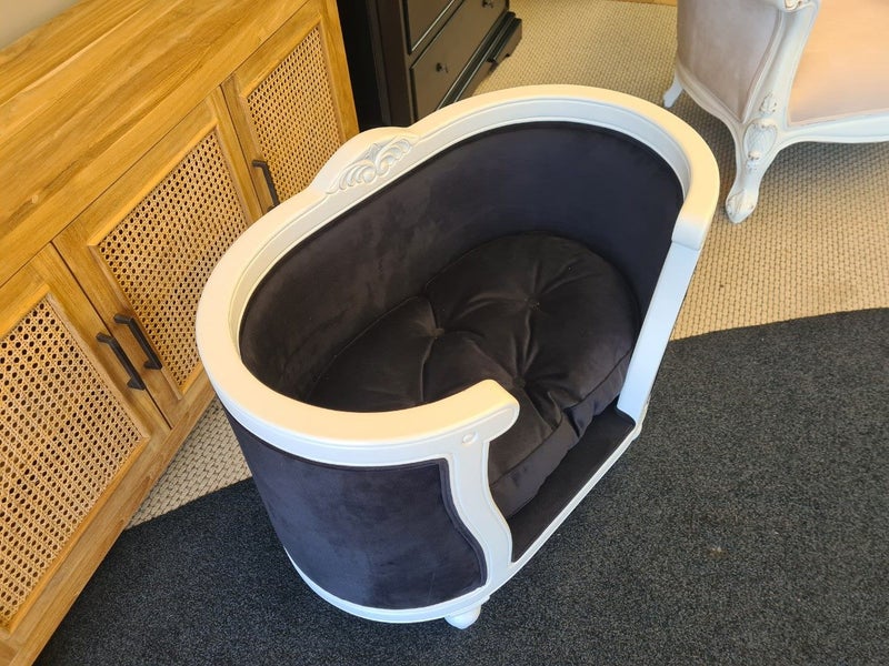 PET BED Carousel 4