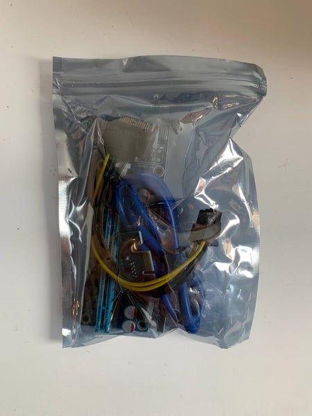 Crypto Mining - PCIe Express Riser Card 1x to 16x USB Cable SATA to 6 pin Carousel 2