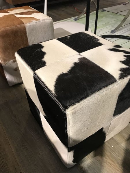 Cowhide ottoman Carousel 1