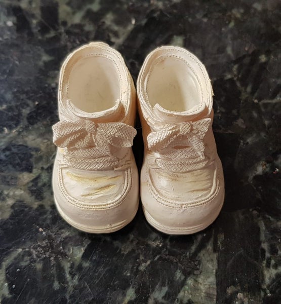 Booties 55mm long Ceramic Shoe Carousel 2