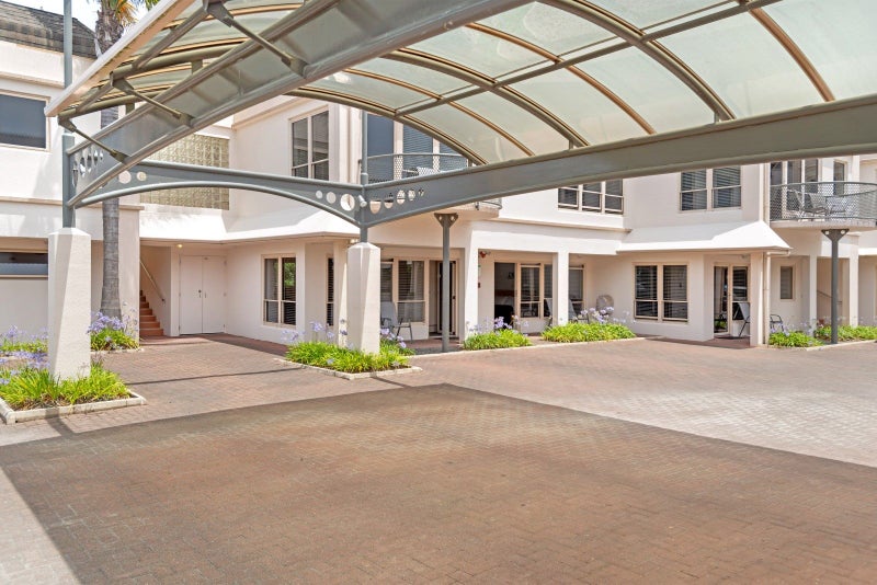 gallery carousel 2