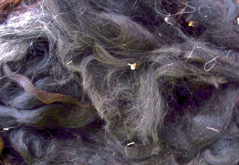 Llama Fleece #13 , 1kg. Brown with henna coloured tips. Carousel 1