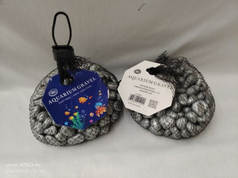 Aquarium Stones - Silver 500g (12 Packs) Carousel 1