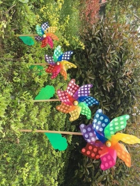 Windmill - 32cm Design (Set of 12) Carousel 1