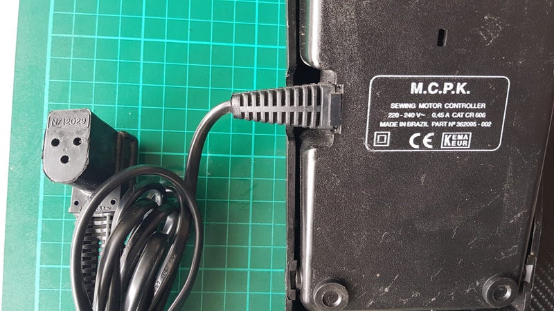 Electronic Sewing Machine Foot Pedal Controller Carousel 2