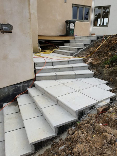 MODULESCA - Modular easy to assemble outdoor stair case. Carousel 8