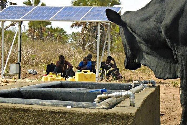 Submersible Solar Power Pump System 750W Solar Pump62970069621251114