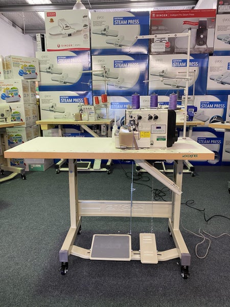 Direct Drive 3 Thread Overlock Sewing Machine Carousel 4