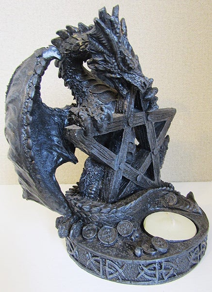 Dragon on pentagram tealight holder (#3531) Carousel 4