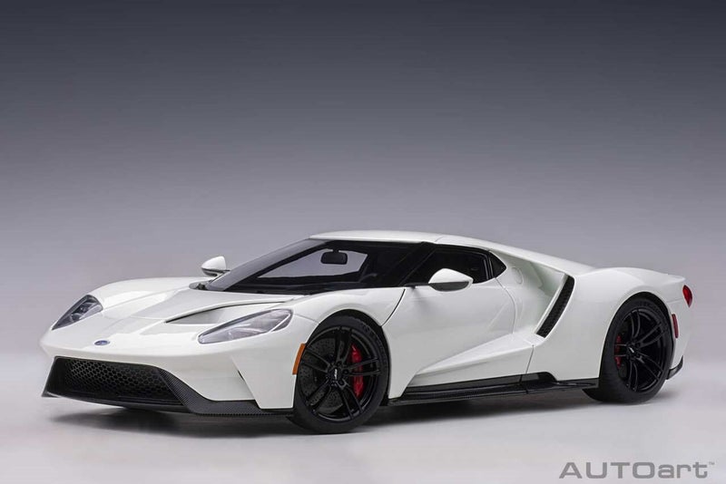 Auto Art 1/18 72941 Ford GT 2017 (Frozen White) Carousel 1
