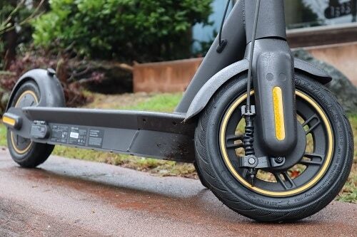 brand new Ninebot MAX E scooter Carousel 17