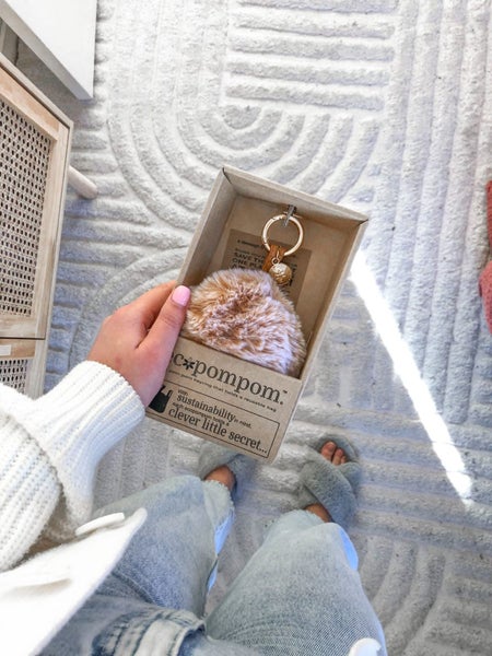 Ecopompom (Keyring with Reusable Bag) - Frosted Caramel Carousel 2