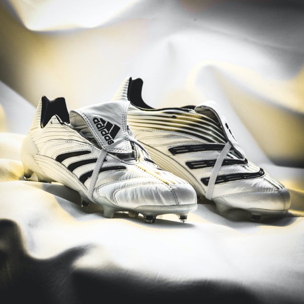 Adidas PREDATOR ABSOLUTE ETERNAL CLASS.1 FIRM GROUND BOOTS LIMITED EDITION (10) Carousel 1