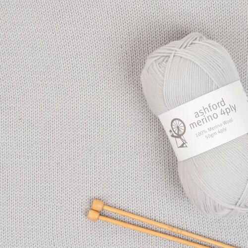 Ashford Merino 4ply Superwash 50g 806 Mist Carousel 3