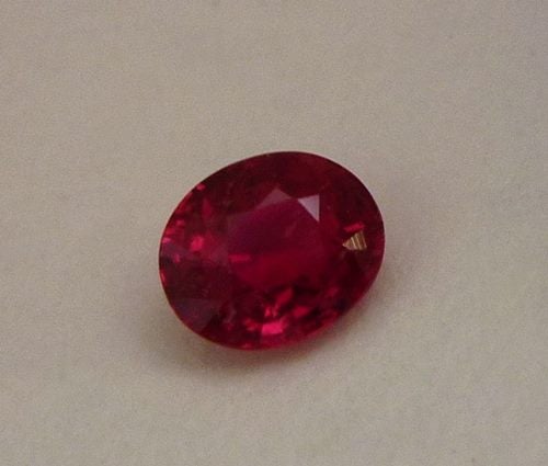 0.45CT VERY BEAUTIFUL TOP RED 100% NATURAL OVAL RUBY Carousel 3