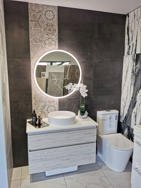 Feature Tile - Hexagon Grey Pattern Tile 200x230mm Porcelain Tiles Carousel 1