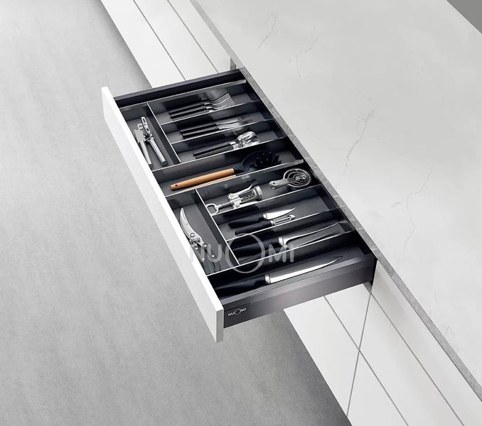 Cutlery Tray for Drawer Storage - Square Look, Applicative Width: 600-750mm Carousel 2