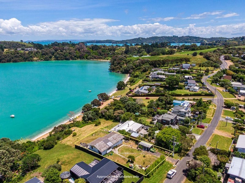 24 Shelly Beach Road, Surfdale, Waiheke Island, Auckland