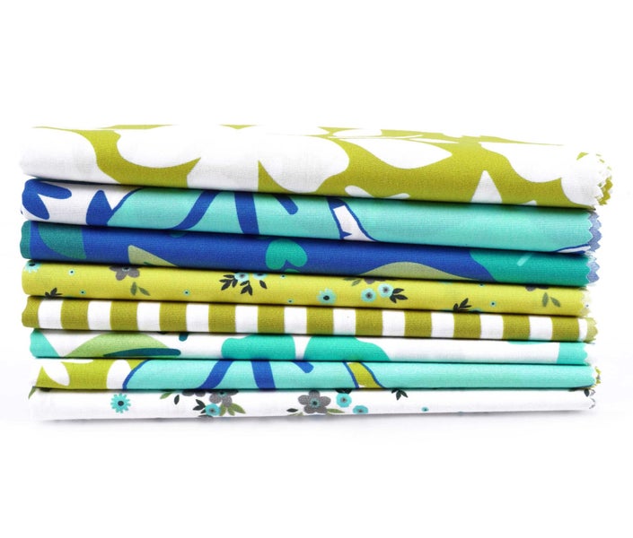 Soimoi 8 Pc Fat Quarter Bundle - Floral Print 18"x 22" DIY Patchwork- 100% Carousel 8