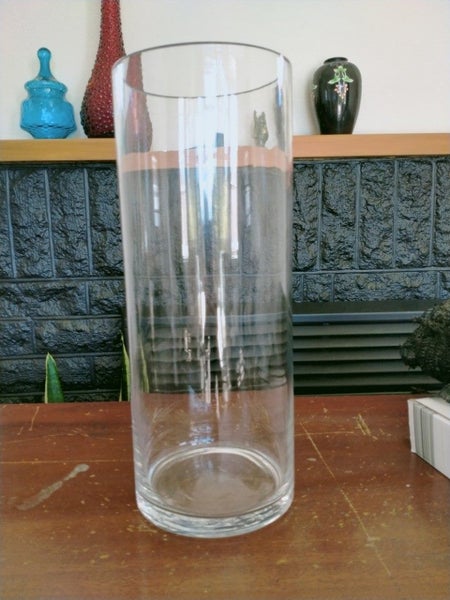 Tall cylindrical floor vase Carousel 3
