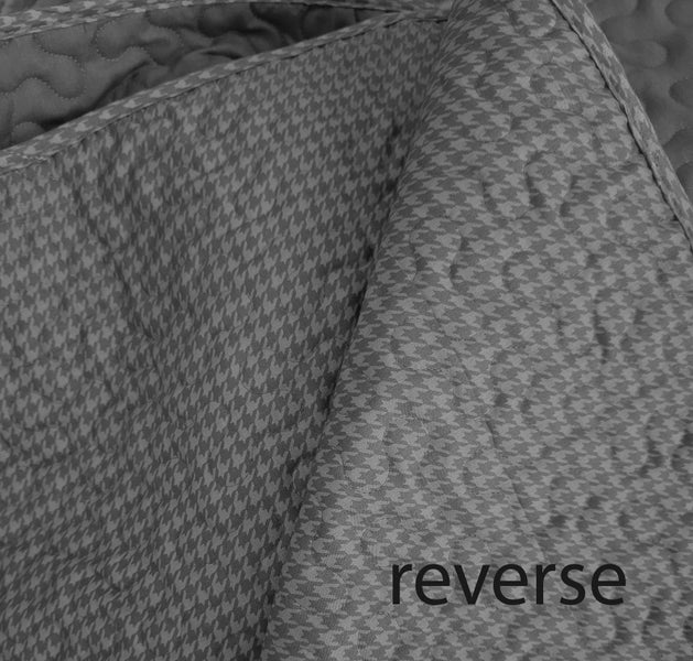 OVERSIZED LUXURY 3 PIECE QUILTED BEDSPREAD recommended for KING OR QUEEN #B6 Carousel 2