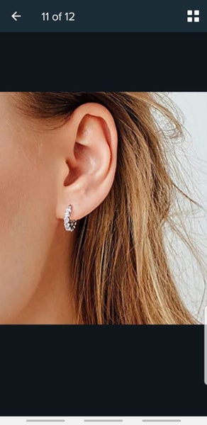 Stunning hoop earrings yellow gold , mother's day! Carousel 2