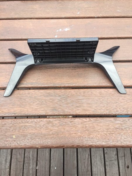 Panasonic tv bases / stands (new) Carousel 2