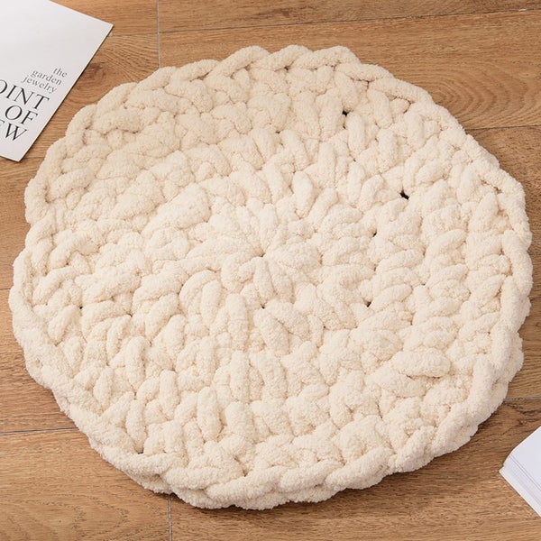Nordic Hand-woven Pet Mat Knitted Cushion/Mat/Carpet - 50*50cm - Cream Carousel 1