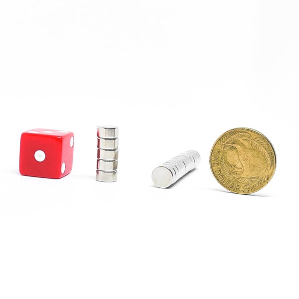8mm Dia x 4mm | Pack of 24 Carousel 1