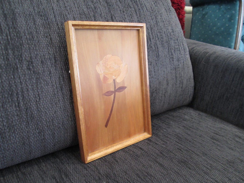 Wooden Inlay Rose Carousel 2