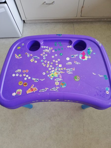 Kids Art Desk & Chair Carousel 2