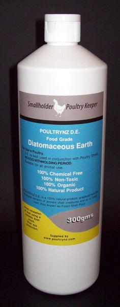 Poultrynz D.E. - Diatomaceous Earth 300gms PUFFER for Poultry and Animals. Carousel 1