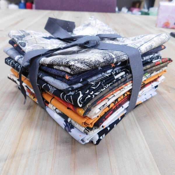Quilting Patchwork Sewing Fabric Halloween 13 Fat Quarters Pack Carousel 1