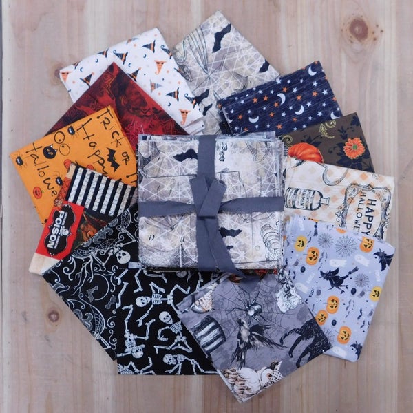 Quilting Patchwork Sewing Fabric Halloween 13 Fat Quarters Pack Carousel 2
