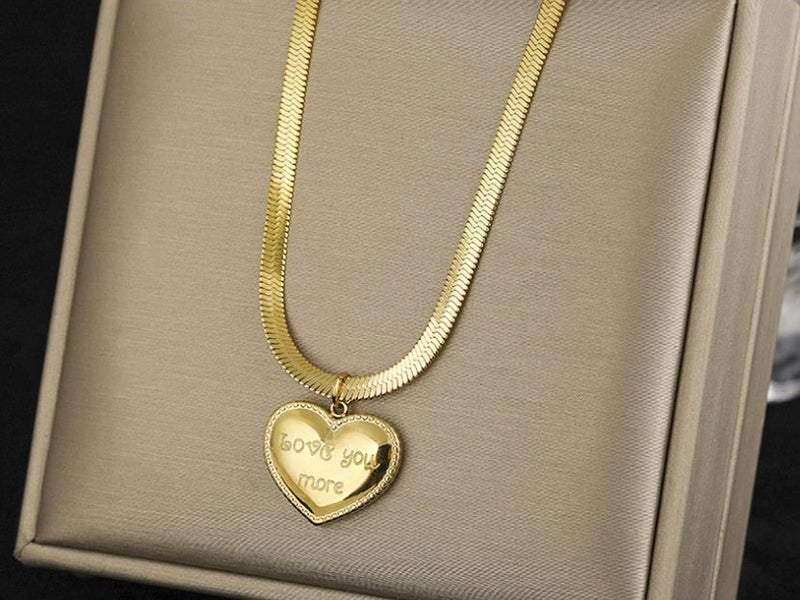 Love Heart Pendant Gold Necklaces In Stainless Steel Snake Chain Gift idea Carousel 2