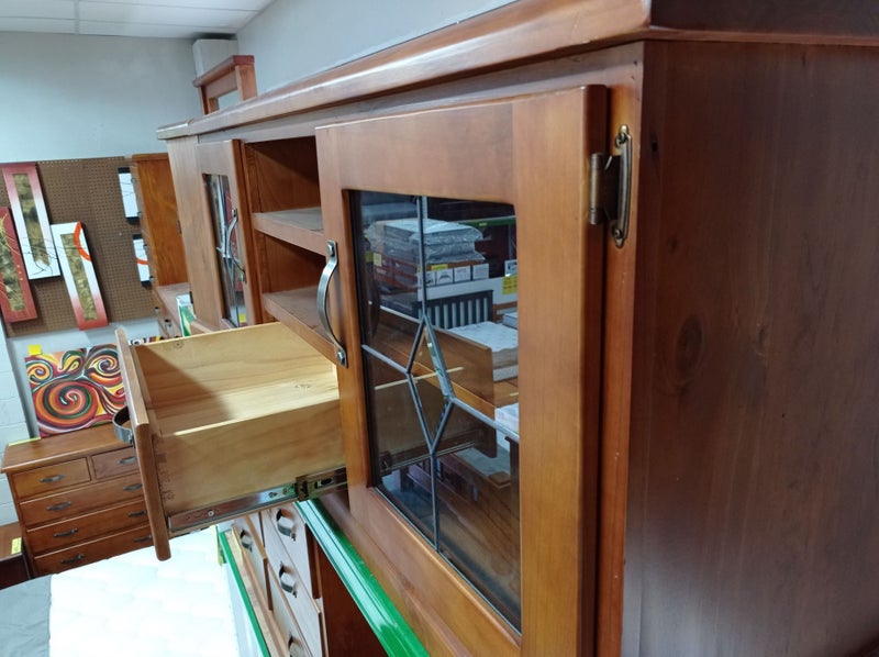 BROWNIE MEDIUM ENTERTAINMENT UNIT Carousel 2