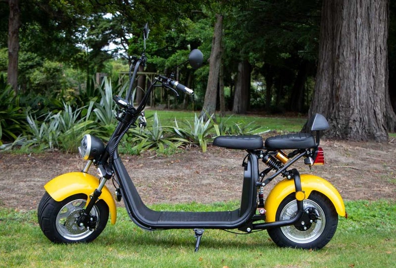Wide Tyre Harley Electric Scooters - Cruiser 2025 model Carousel 1