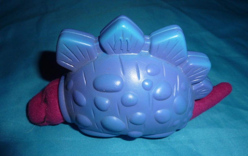 Mighty Dinos toy, Stegosaurus (McDonalds 1997), out-of-packet Carousel 1