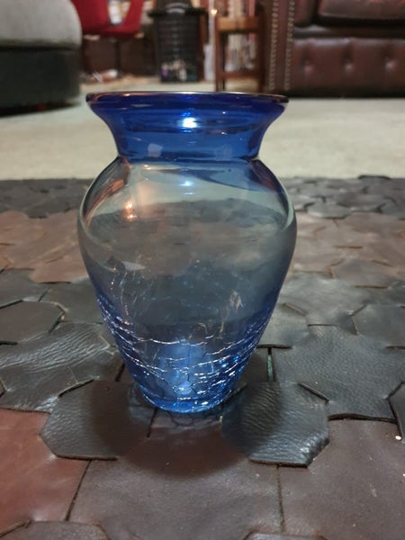 Vintage Blue Crackle Art Glass vase Carousel 1