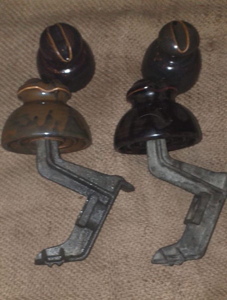 Old insulators Carousel 2